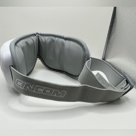 Cincom Intelligent Eye Massager - Picture 2 of 7